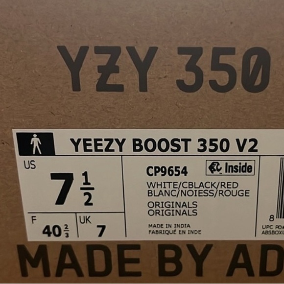 Yeezy Boost 350 V2 7.5 Zebra (FIT LIKE AN 8.5) - Picture 5 of 5